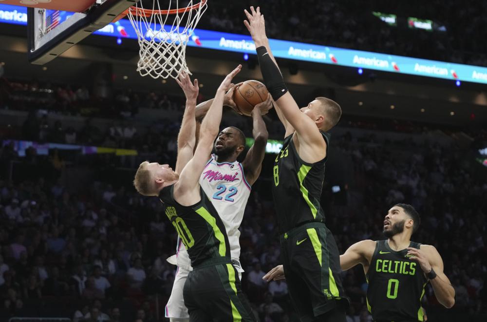 年卡塔尔世 年卡塔尔世